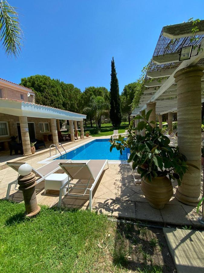 Nostrana Village Apartments Koskinou  Bagian luar foto