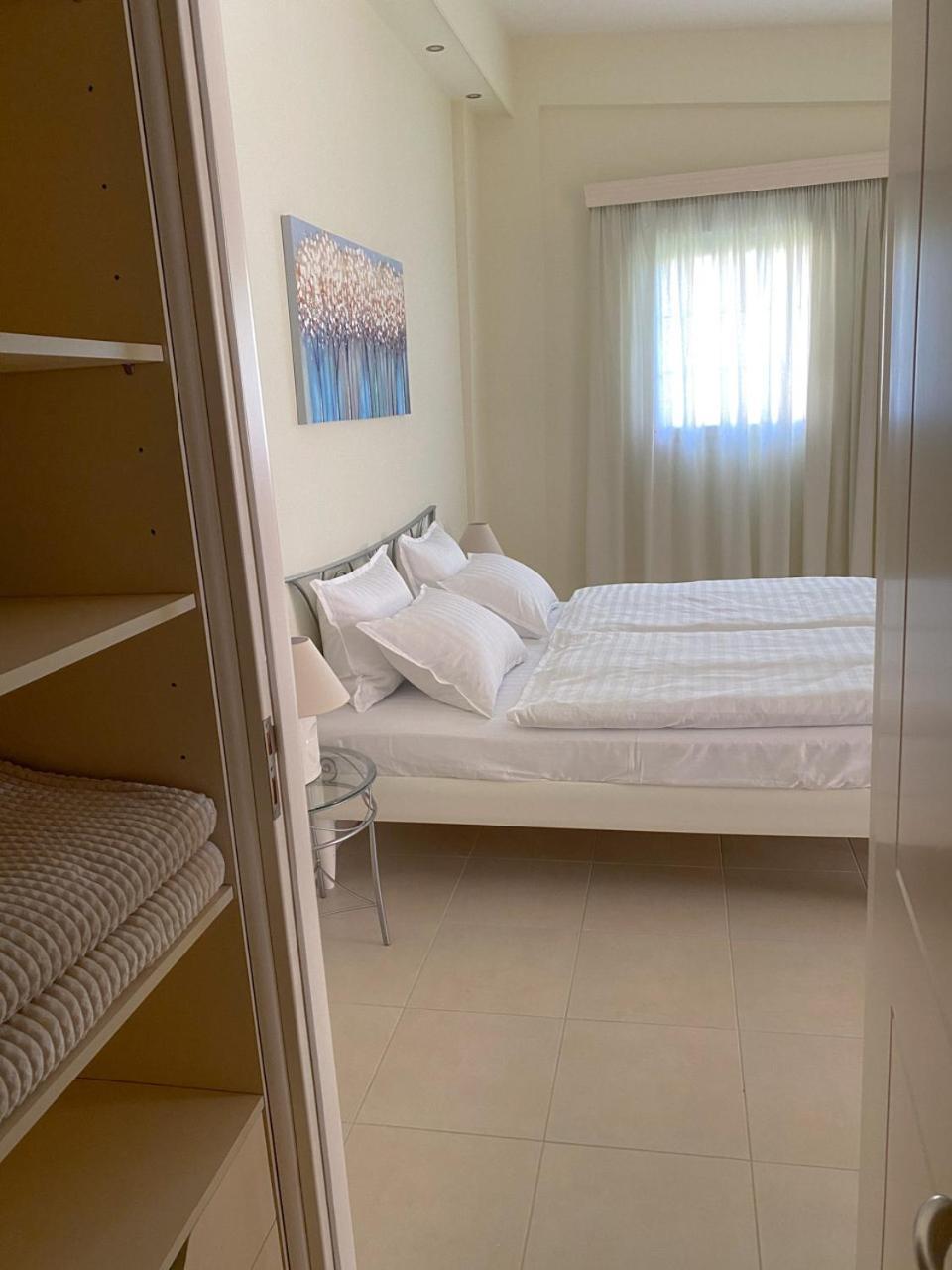 Nostrana Village Apartments Koskinou  Ruang foto